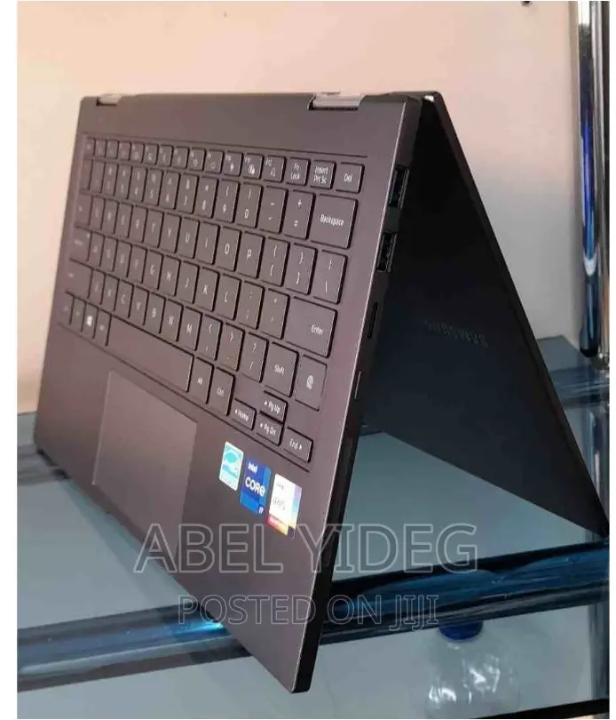 New Laptop Samsung 16GB Intel Core I7 SSD 512GB