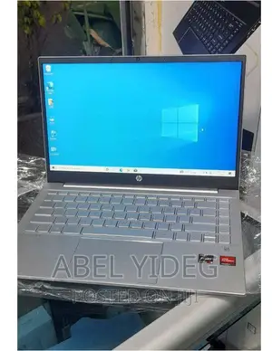 New Laptop HP Pavilion 14 8GB AMD Ryzen 5 SSD 512GB