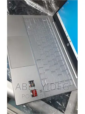 New Laptop HP Pavilion 14 8GB AMD Ryzen 5 SSD 512GB