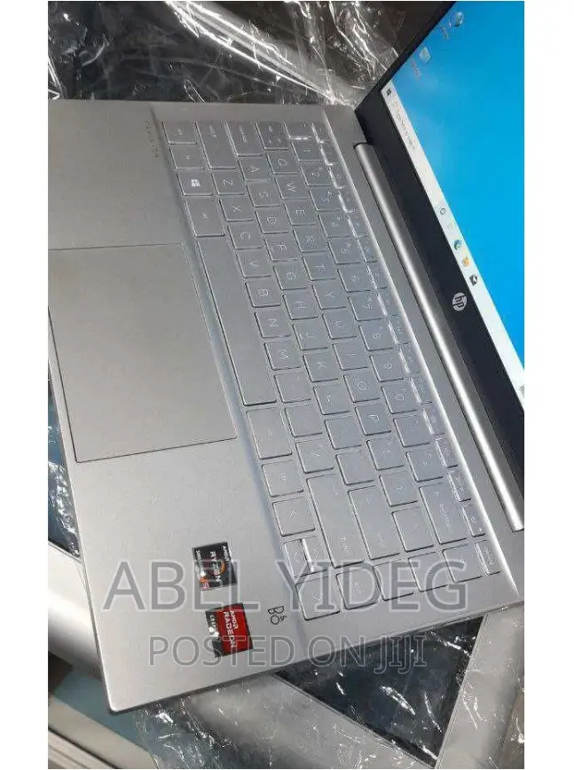 New Laptop HP Pavilion 14 8GB AMD Ryzen 5 SSD 512GB