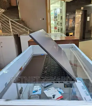 Photo - New Laptop Asus VivoBook 15 X505BA 8GB Intel Core I5 SSD 512GB