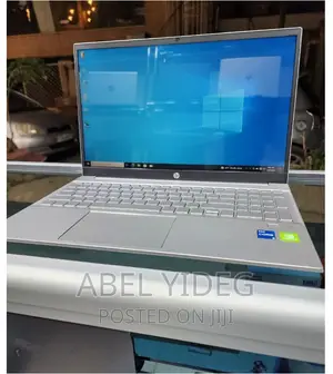 Photo - New Laptop HP Pavilion 15 8GB Intel Core I5 SSD 512GB