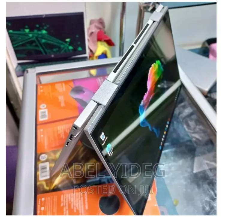 New Laptop HP Envy X360 8GB Intel Core I7 SSD 512GB