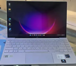 New Laptop HP Envy X360 13z 16GB Intel Core I5 SSD 500GB