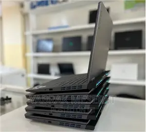 Photo - New Laptop Lenovo 8GB Intel Core I5 SSD 512GB