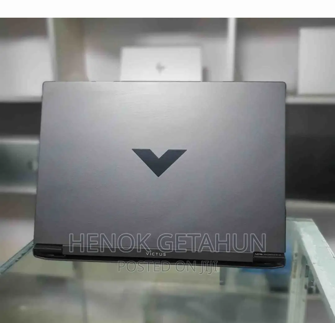 New Laptop HP Victus 15 8GB AMD Ryzen 5 SSD 512GB