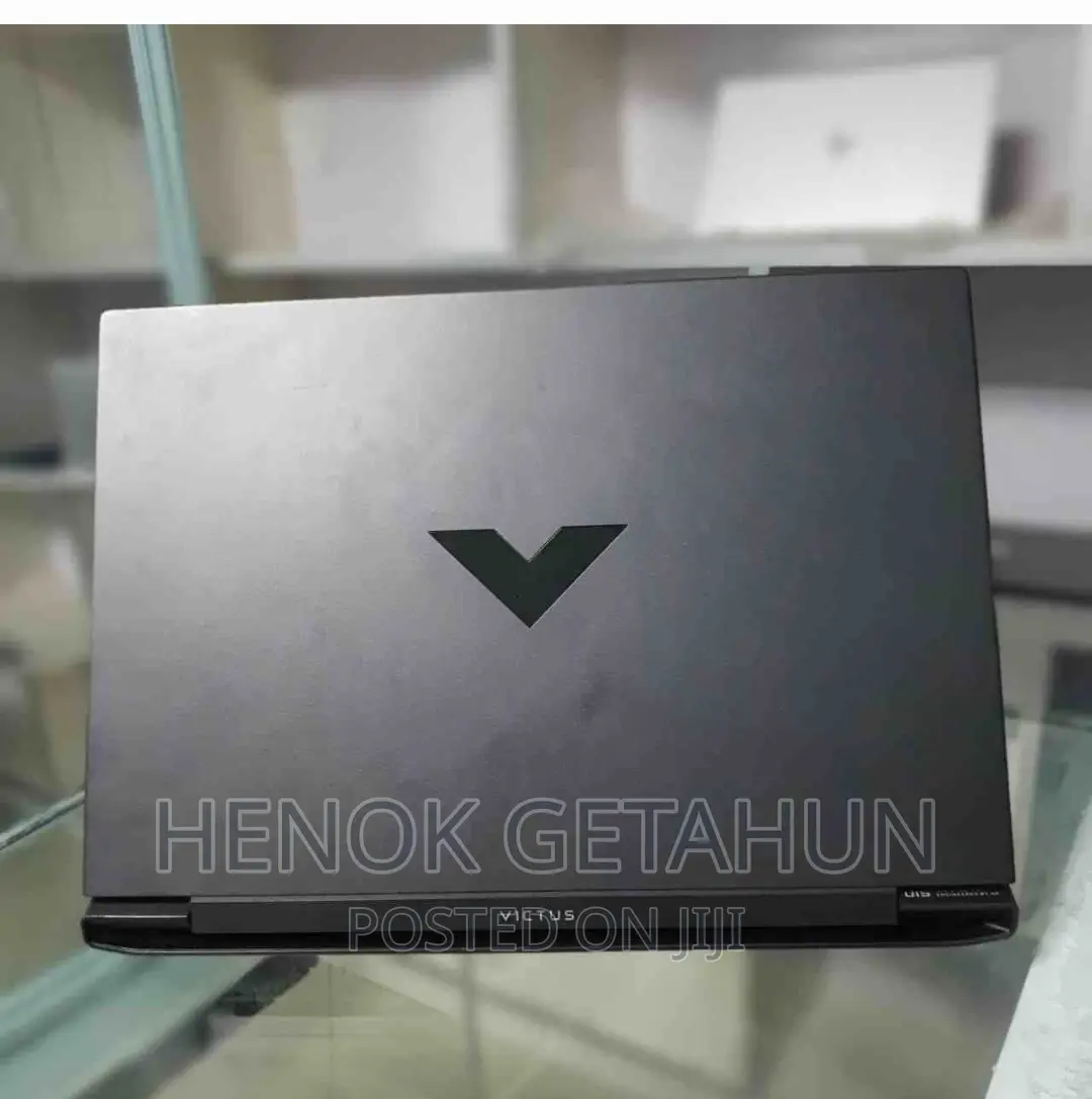 New Laptop HP Victus 15 8GB AMD Ryzen 5 SSD 512GB