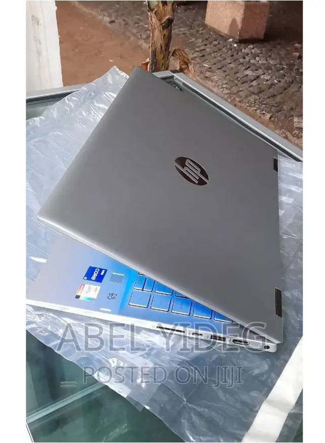 New Laptop HP Pavilion X360 8GB Intel Core I5 SSD 512GB