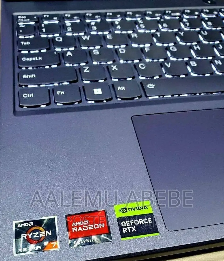 New Laptop Lenovo Legion 7 16GB AMD Ryzen 7 SSD 512GB