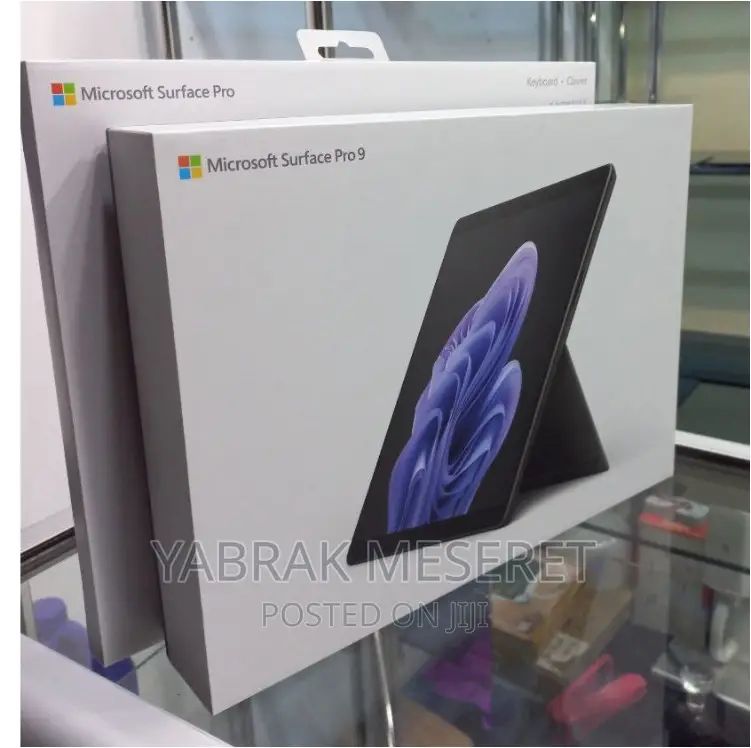 New Laptop Microsoft Surface Pro 9 16GB Intel Core i5 SSD 256GB
