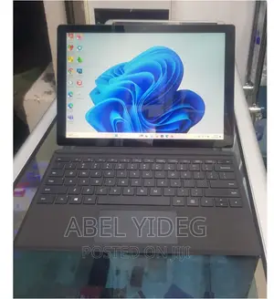 Photo - New Laptop Microsoft Surface Pro 7 8GB Intel Core I5 SSD 256GB