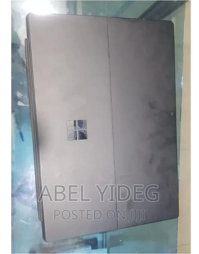 New Laptop Microsoft Surface Pro 7 8GB Intel Core I5 SSD 256GB