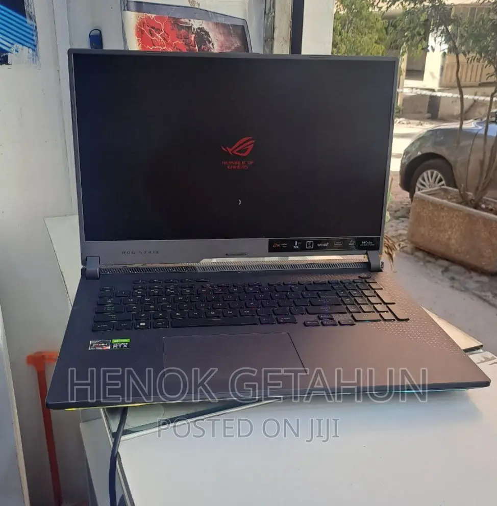New Laptop Asus ROG Strix G15 32GB AMD Ryzen 9 SSD 1T