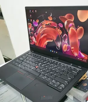 Photo - New Laptop Lenovo ThinkPad X1 Carbon 16GB Intel Core I7 SSD 512GB