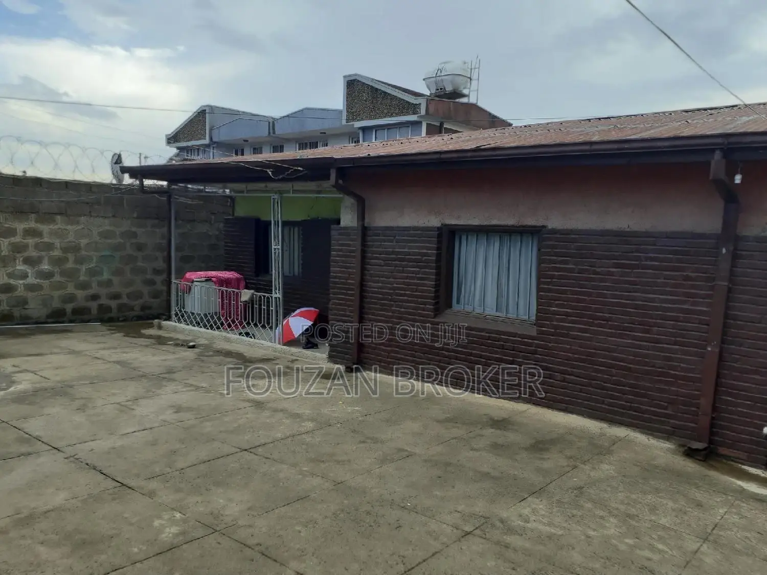 5bdrm House in Around Awoliya, Gullele for sale