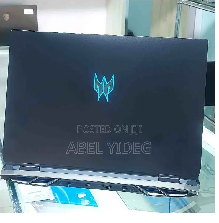 New Laptop Acer Predator Helios 300 16GB Intel Core I9 SSD 512GB