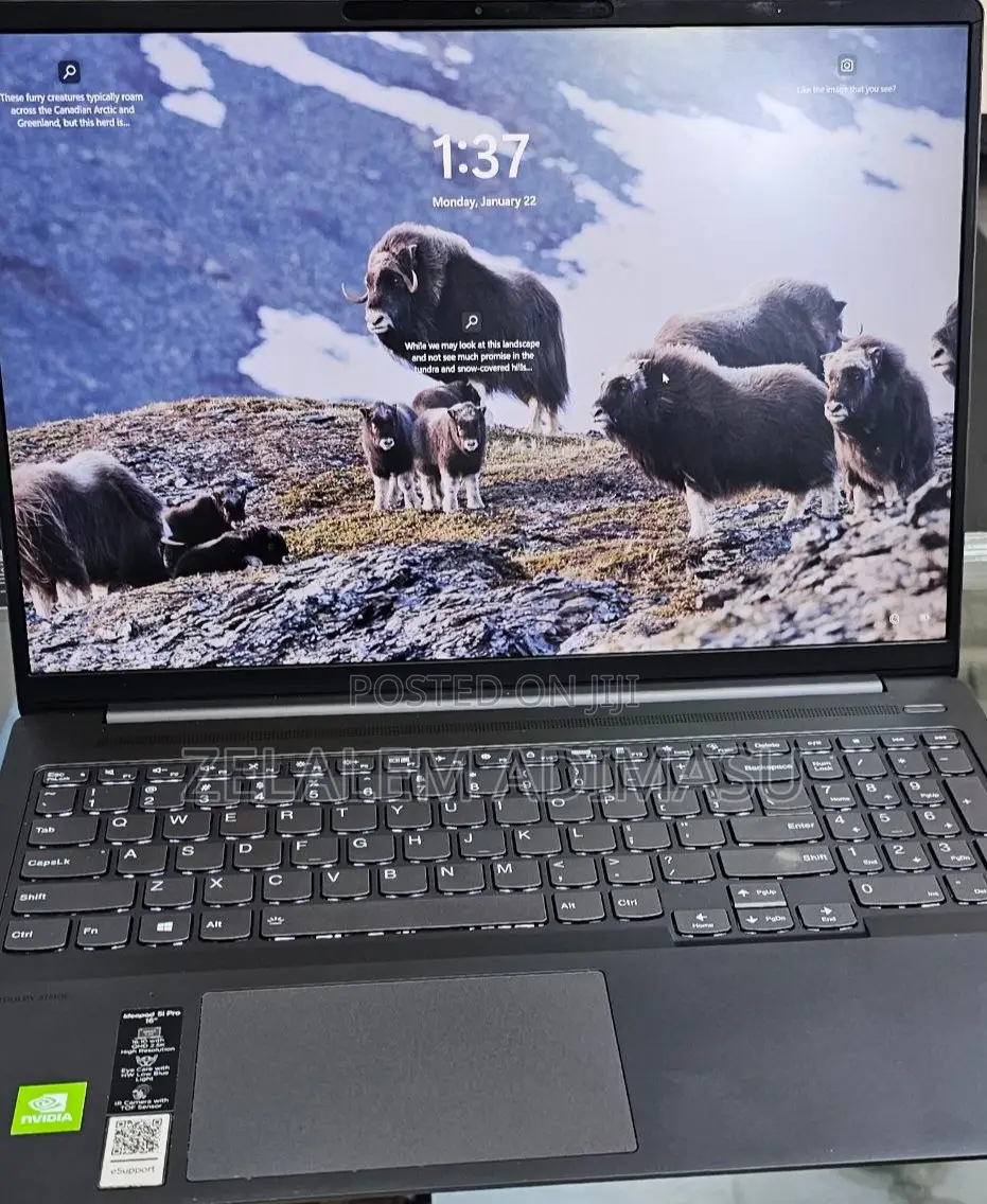 New Laptop Lenovo Ideapad 3 8GB Intel Core I5 SSD 1T