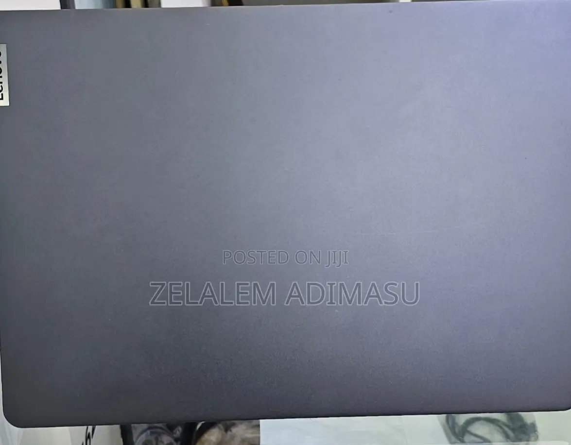 New Laptop Lenovo Ideapad 3 8GB Intel Core I5 SSD 1T