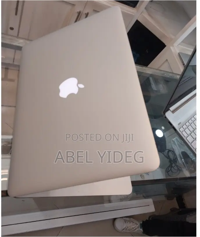 New Laptop Apple MacBook Air 2017 8GB Intel Core I5 SSD 128GB