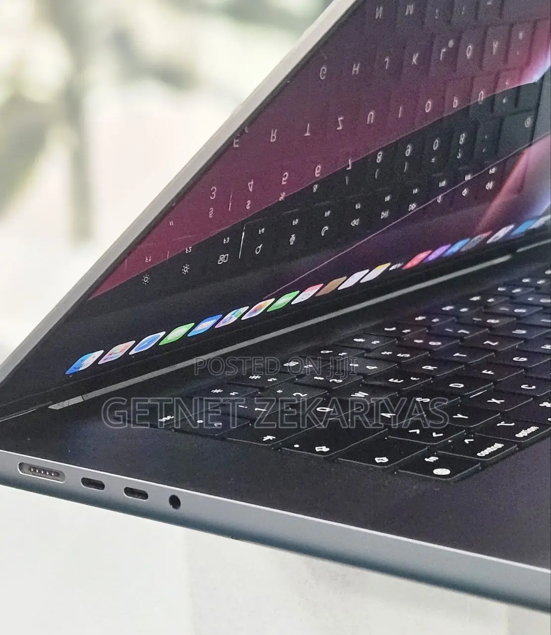 New Laptop Apple MacBook Pro 2021 M1 16GB Apple M1 Pro SSD 1T