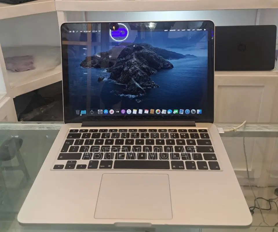 New Laptop Apple MacBook Pro 2011 4GB Intel Core I5 HDD 320GB