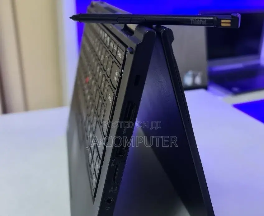 New Laptop Lenovo ThinkPad Yoga 8GB Intel Core I5 SSD 512GB