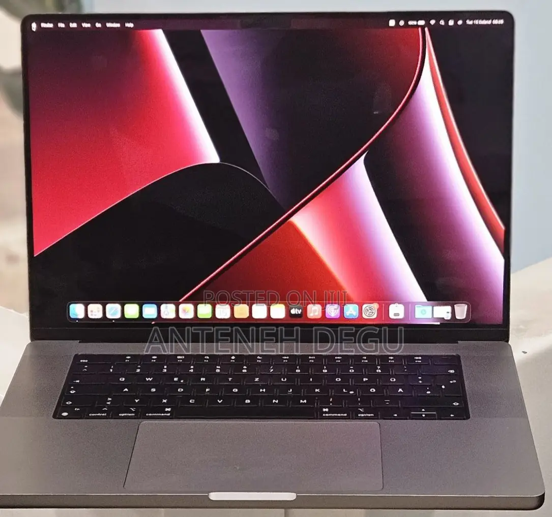 New Laptop Apple MacBook 16GB Apple M1 Pro SSD 1T
