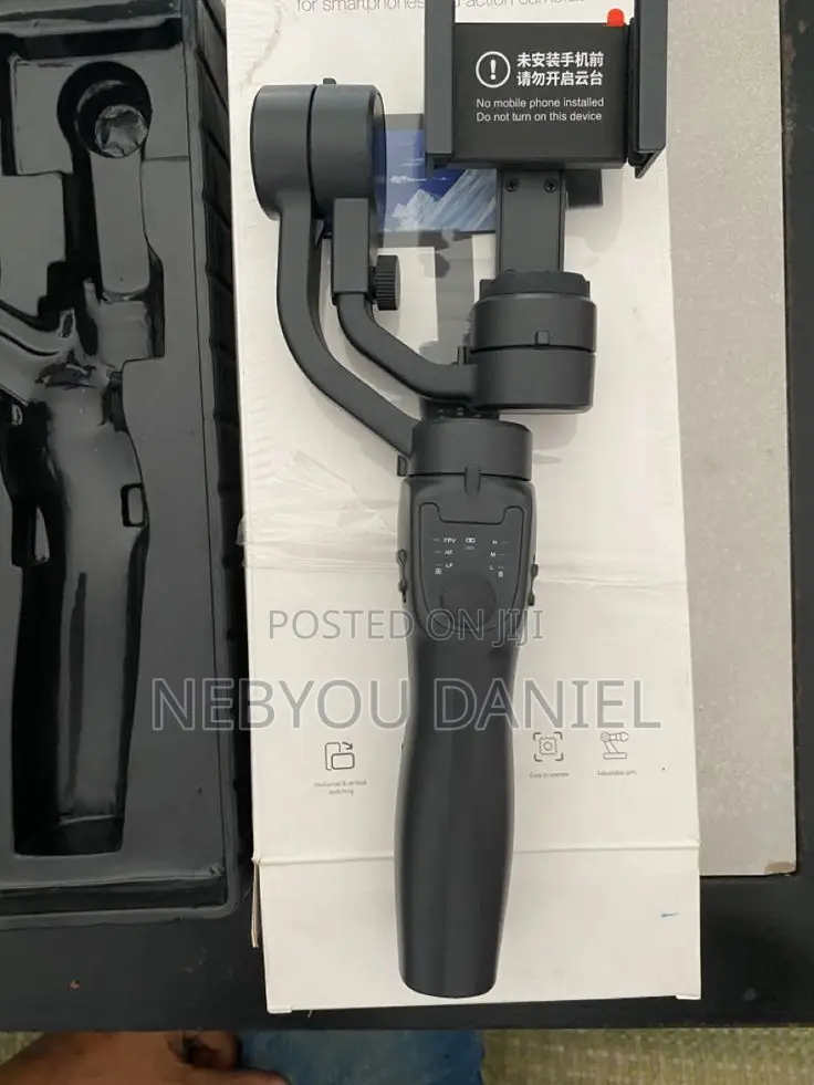 3 Axis Gimbal Stablizer for Vloggers