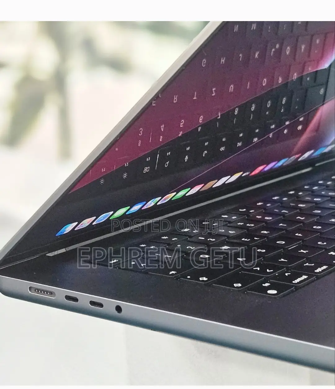 New Laptop Apple MacBook Pro M1 16GB Apple M1 Pro SSD 1T