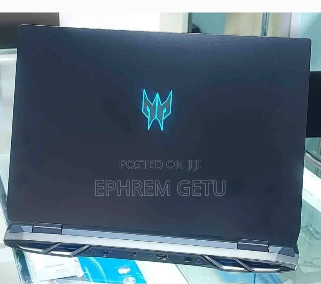 New Laptop Acer Predator Helios 300 16GB Intel Core I9 SSD 512GB