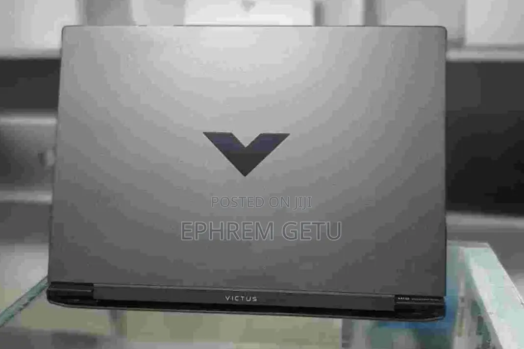 New Laptop HP Victus 15 8GB AMD Ryzen 5 SSD 512GB
