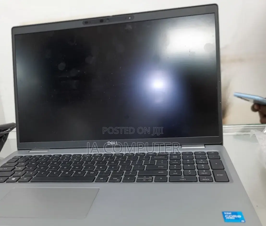 New Laptop Dell Latitude 5530 16GB Intel Core I5 SSD 512GB