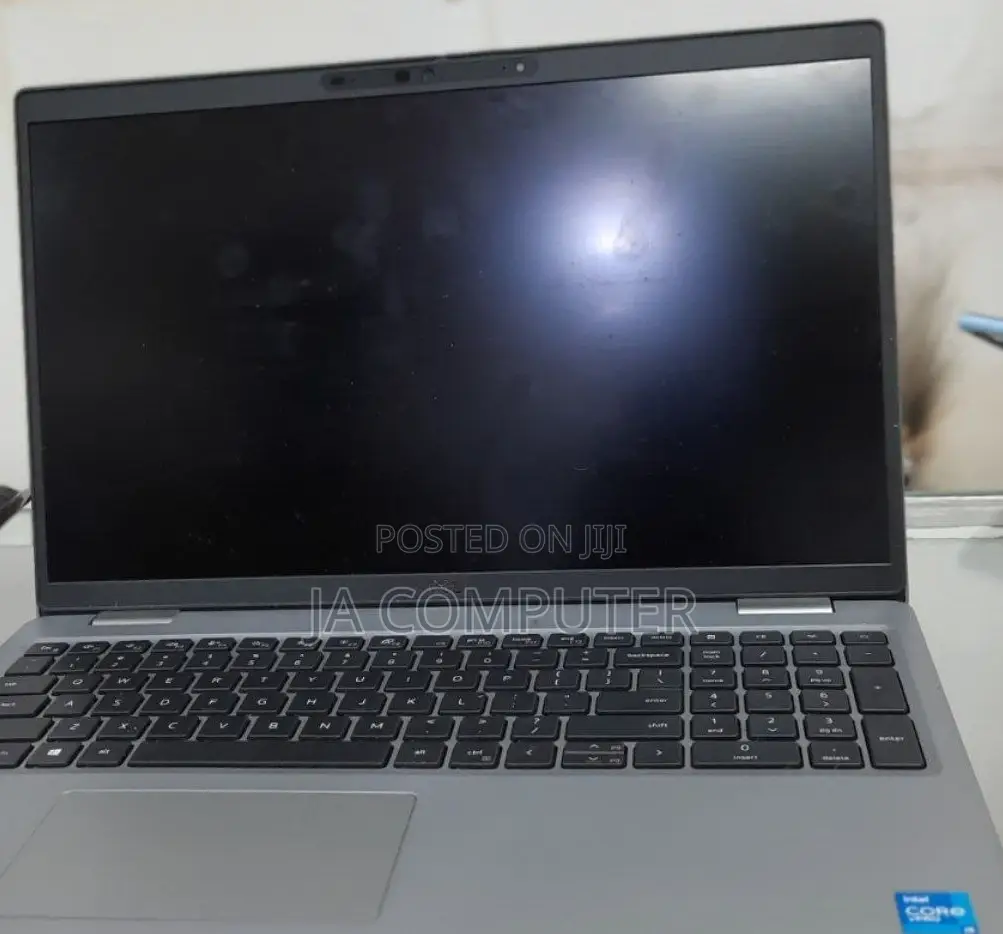 New Laptop Dell Latitude 5530 16GB Intel Core I5 SSD 512GB