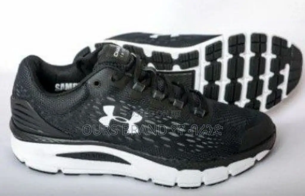 Under Armour Charged Intake 4 Mens Running Shoe