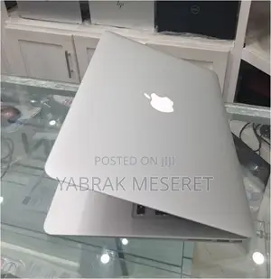 Photo - New Laptop Apple MacBook 2017 8GB Intel Core I5 SSD 128GB