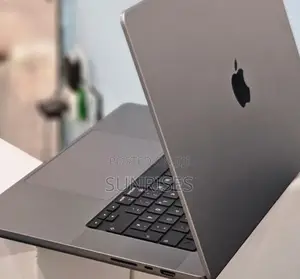 New Laptop Apple MacBook Pro M1 16GB Apple M1 SSD 1T