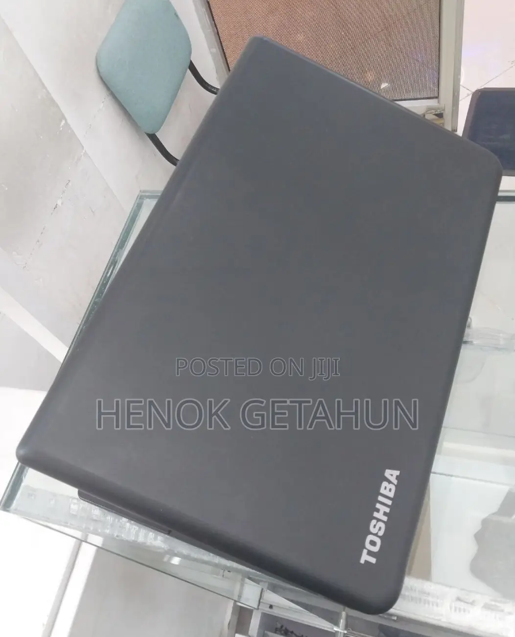 New Laptop Toshiba Satellite C55 4GB Intel Celeron HDD 320GB