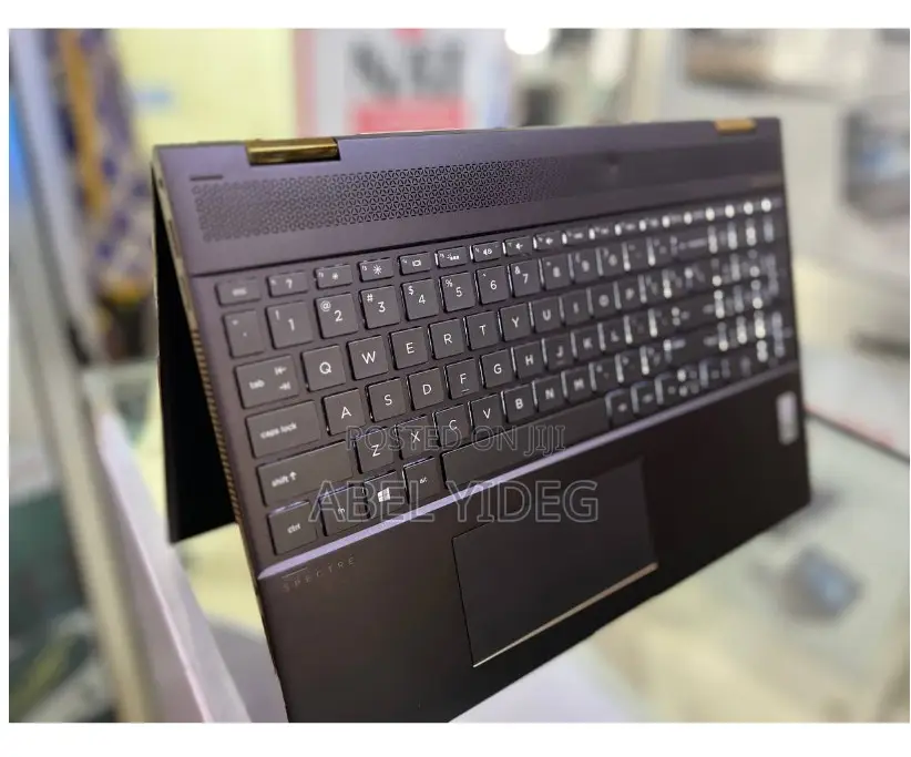 New Laptop HP Spectre X360 16GB Intel Core I7 SSD 512GB