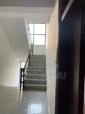 2bdrm Apartment in የመሸጥ አፓርትመንት አያት ኖህ, Bole for sale