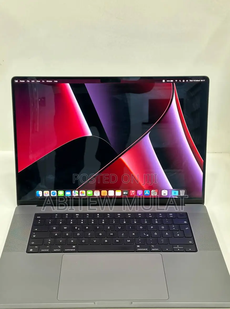 New Laptop Apple MacBook Pro M1 16GB Apple M1 SSD 1T