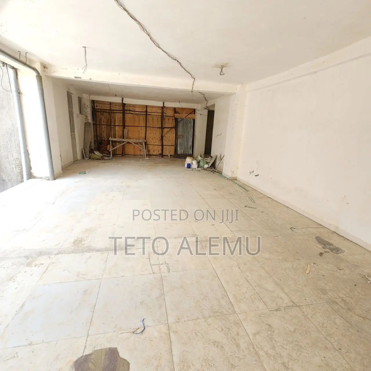 6bdrm House in የሚሸጥ ፌኒሽግ የቀርው ቤት, Yeka for sale