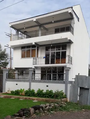 5bdrm House in የሚሸጥ ቤት ጎሮ አካባቢ, Bole for sale