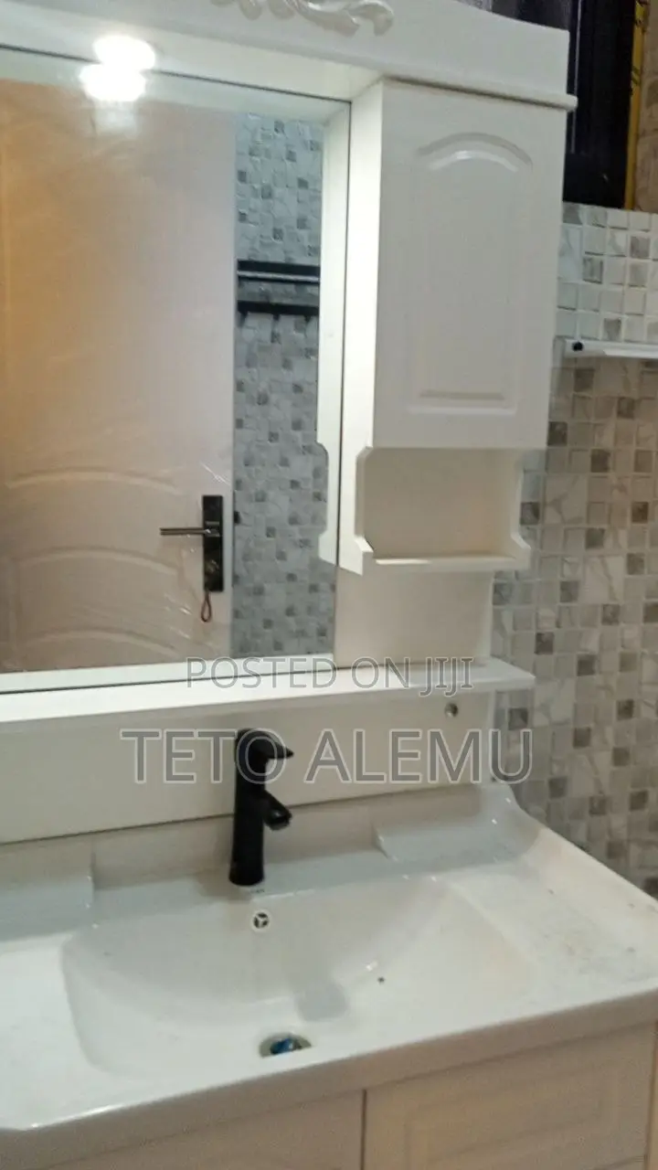 7bdrm House in የሚሸጥ ቅንጡ ቤት ፌጋ, Bole for sale