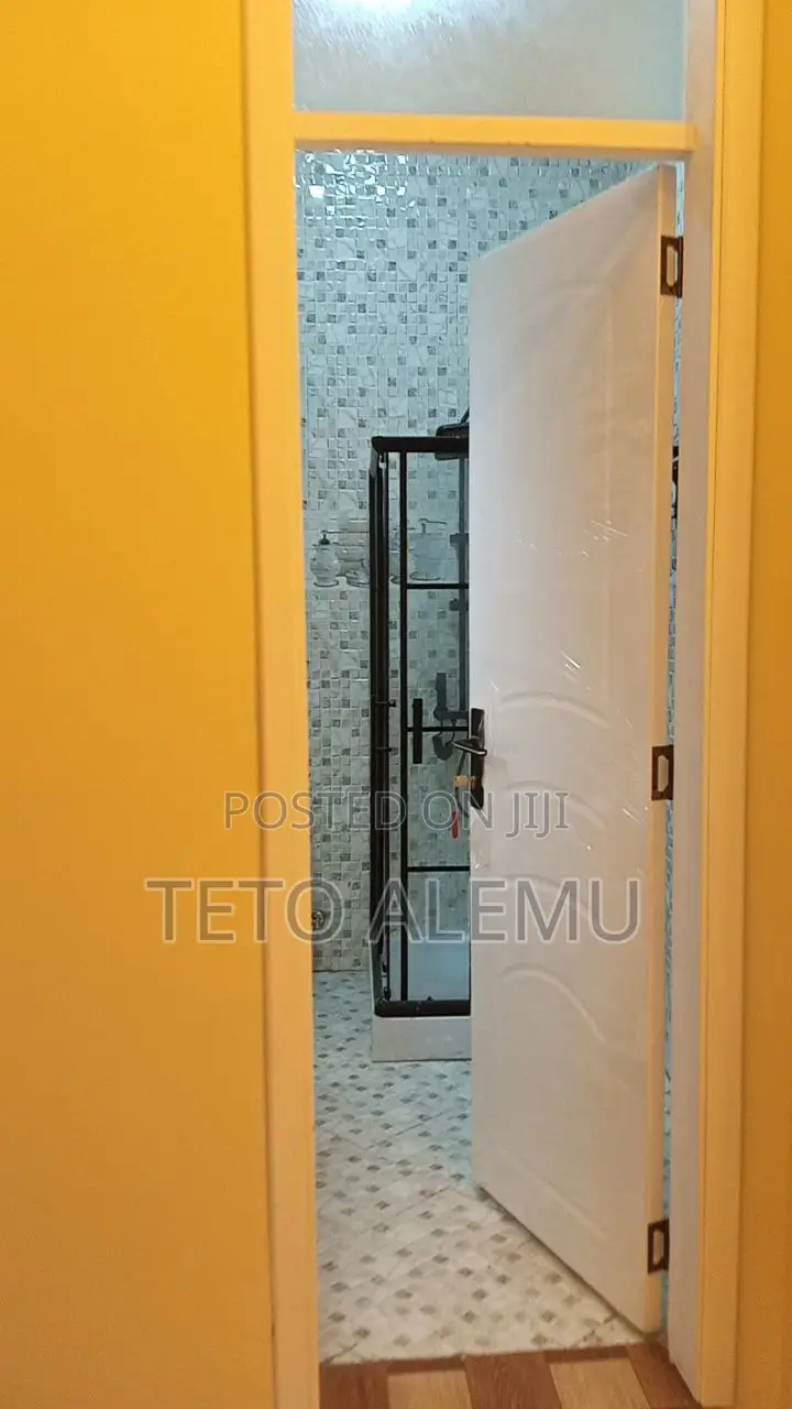 7bdrm House in የሚሸጥ ቅንጡ ቤት ፌጋ, Bole for sale