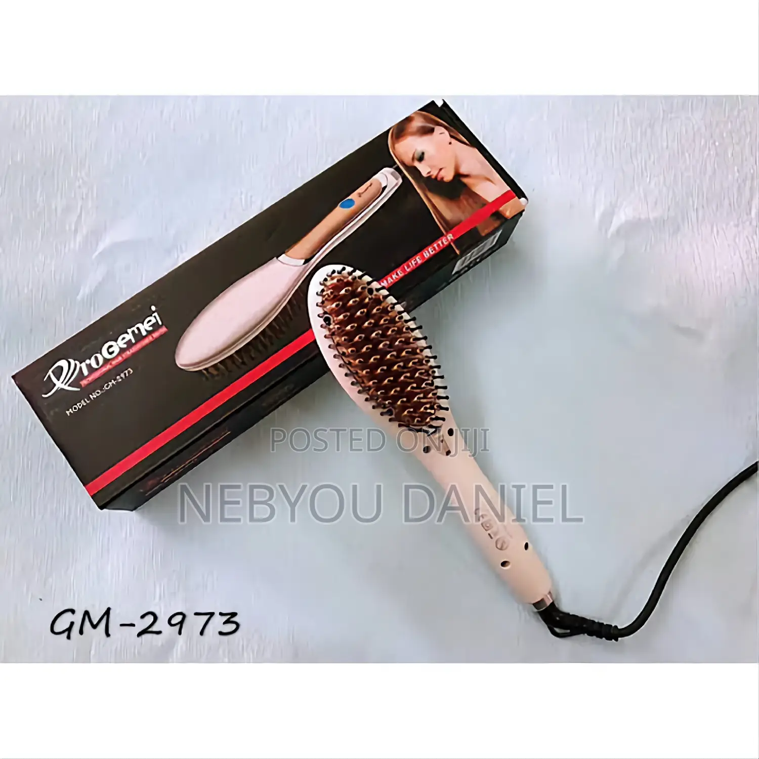 Progemei Hair Straightener Brush