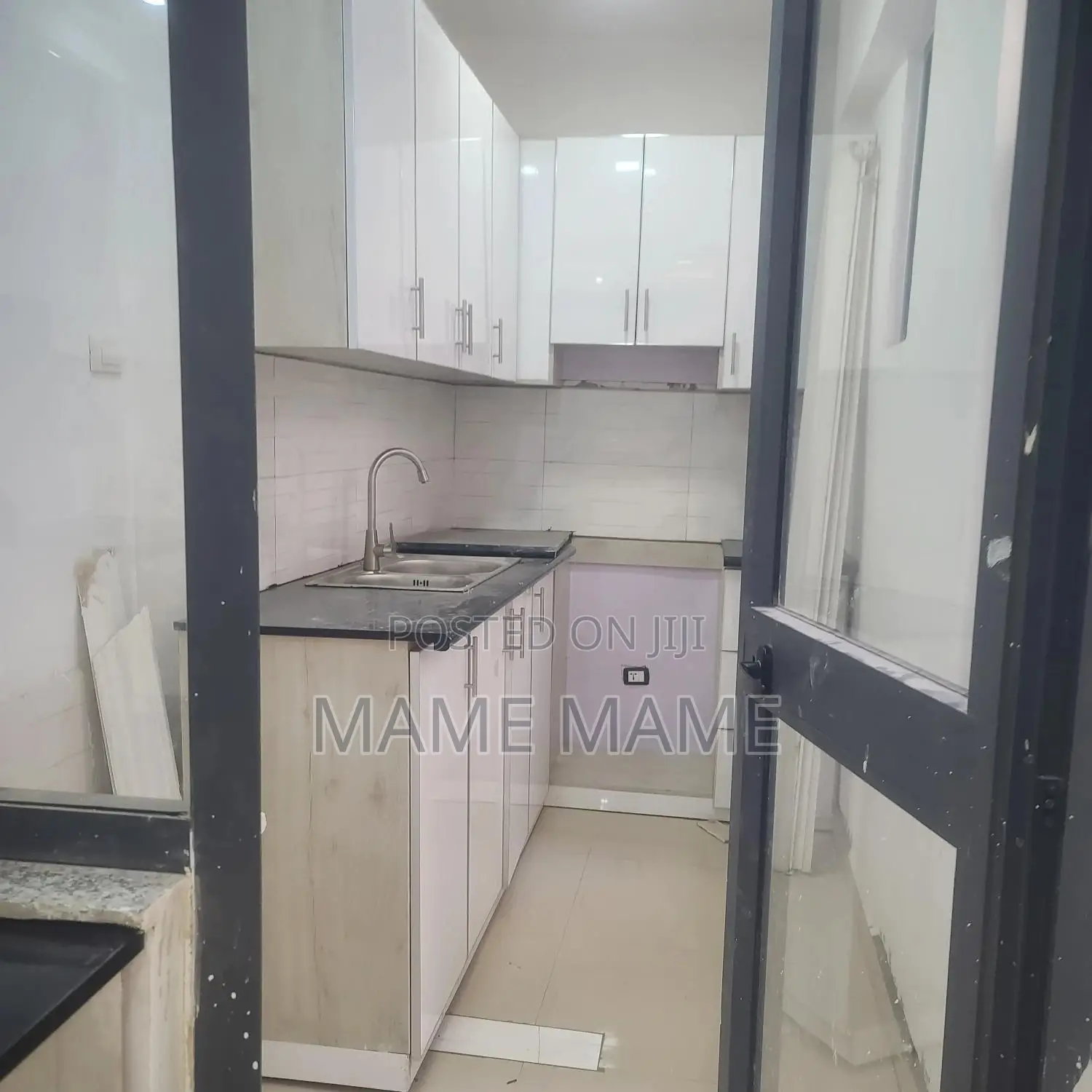 3bdrm Apartment in Addis Abeba, Bole for rent