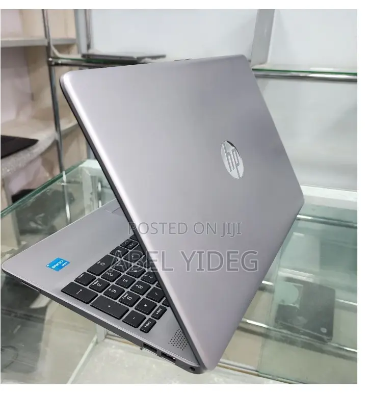 New Laptop HP Stream Notebook 8GB Intel Core I3 SSD 256GB