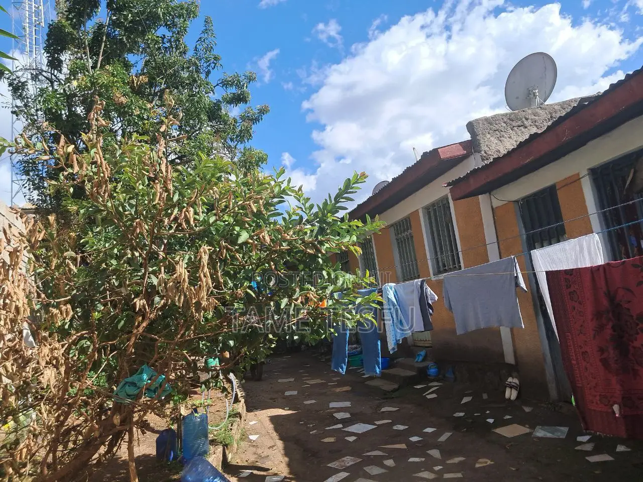 2bdrm House in Wosene, Yeka for sale