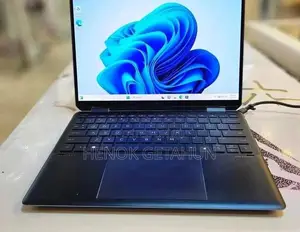 Photo - New Laptop HP Spectre 16GB Intel Core i7 SSD 1T