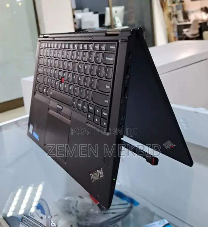 New Laptop Lenovo ThinkPad Yoga 8GB Intel Core I5 SSD 512GB